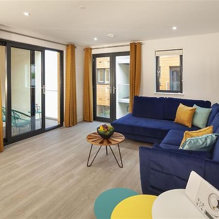5 Putsborough - Luxury Apartment At Byron Woolacombe, Only 4 Minute Walk To Woolacombe Beach! Kültér fotó