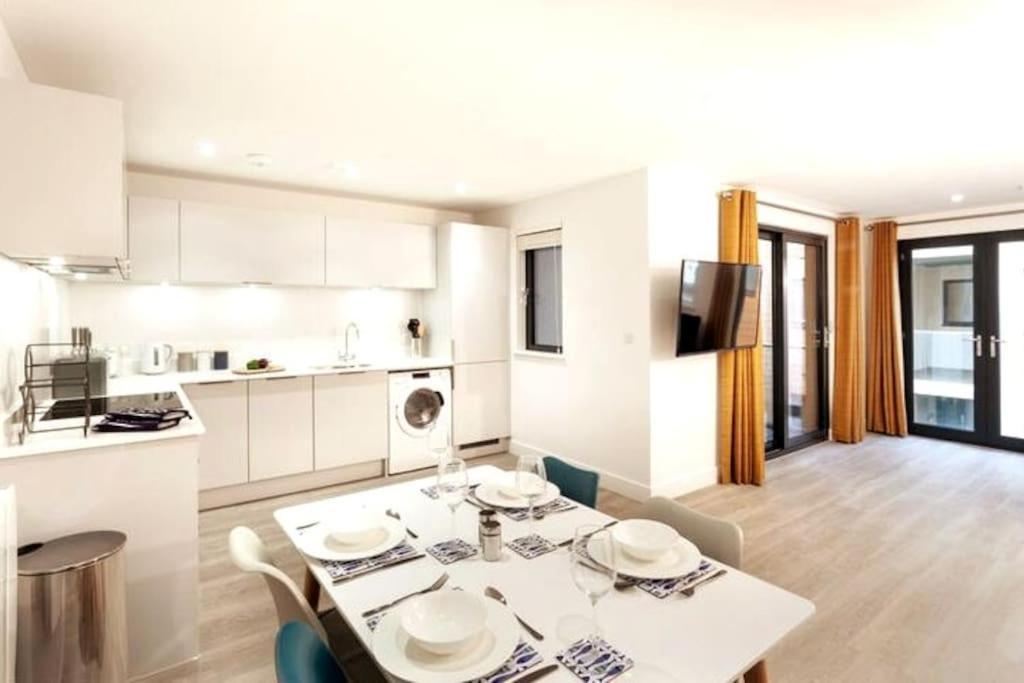 5 Putsborough - Luxury Apartment At Byron Woolacombe, Only 4 Minute Walk To Woolacombe Beach! Kültér fotó